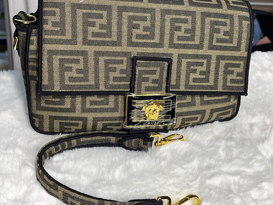 Chic Crossbody Bag